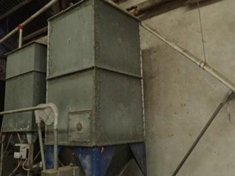 Silo typu Sonstige Silo indendørs, 1-1,5 tons, Gebrauchtmaschine w Egtved (Zdjęcie 1)