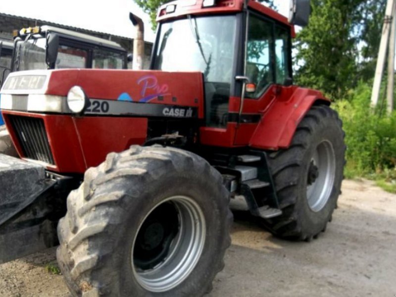 Oldtimer-Traktor typu Case IH 7220,  w Тернопіль