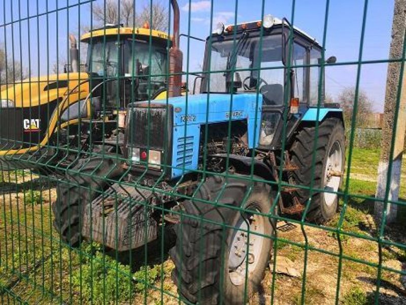 Oldtimer-Traktor typu Belarus Беларус-1221.2, Neumaschine w Ворожба (Zdjęcie 1)