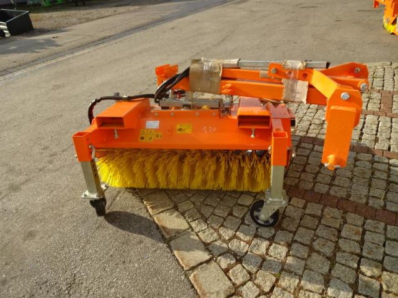 Kehrmaschine typu Sonstige 1,2 Meter Kehrmaschine - Dreipunkt- Gabelanbau- auch mit Seitenbesen möglich, Neumaschine w Neureichenau (Zdjęcie 1)